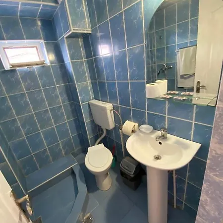 Nocleg ze śniadaniem Gymy 2*