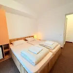 Gymy Bed & Breakfast Constanta