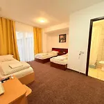 Bed & Breakfast Gymy 2*