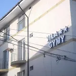 Bed & Breakfast Gymy 2*