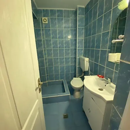 Bed & Breakfast Gymy 2*