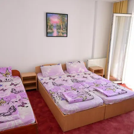 Bed & Breakfast Gymy Constanţa
