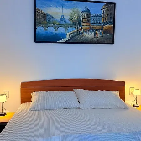 Bed & Breakfast Gymy Constanta