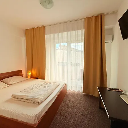 Gymy Bed and Breakfast Κονστάντζα