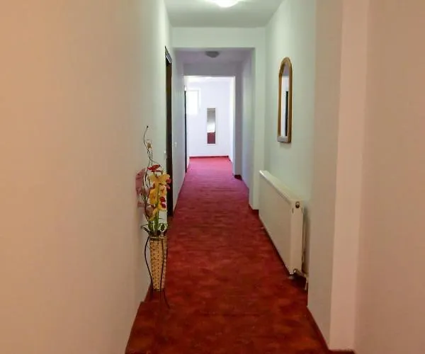 Gymy Frühstückspension 2*